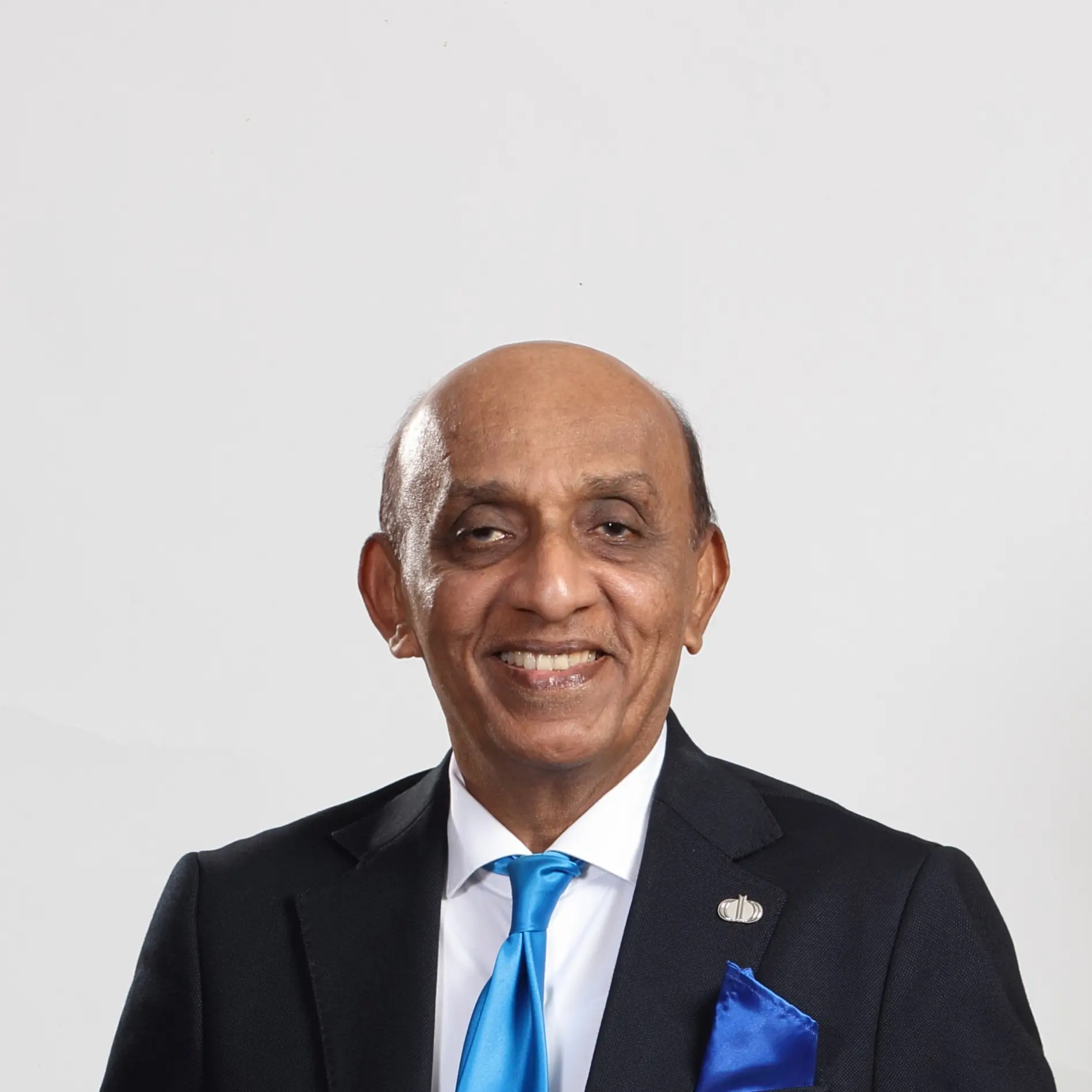 Dr S Selliah